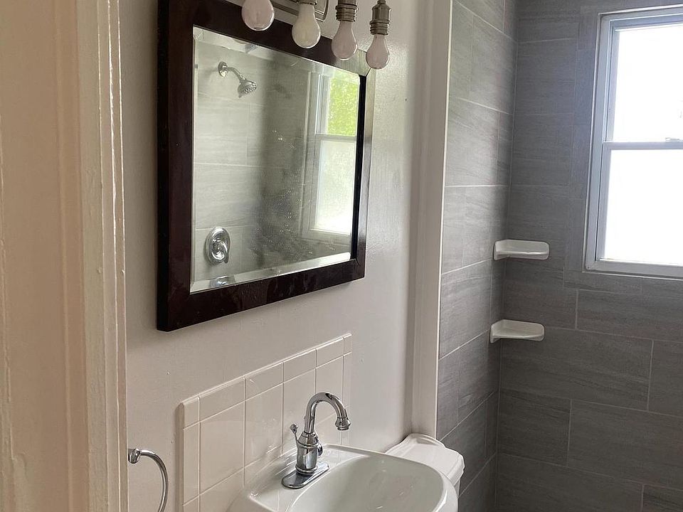 202 Broad St Elmer NJ Zillow