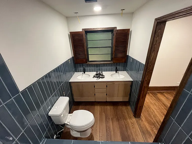 501 Devon Dr — Photo 5