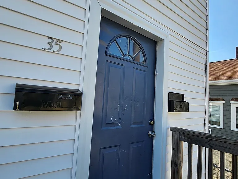 35 Upham St #2 — Photo 11