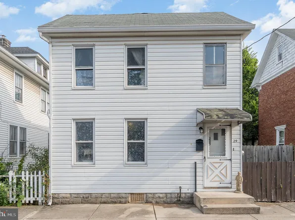 29 E Keller St, Mechanicsburg, PA 17055