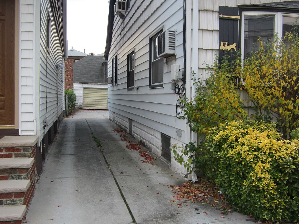 2nd image of 7040 57th Rd