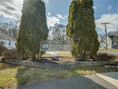 37 Brookwood Drive APT B, Rocky Hill, CT, 06067