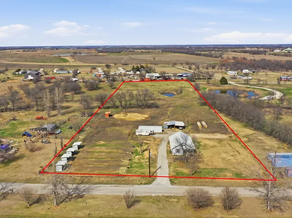 18051 Brookfield Dr, Justin, TX 76247