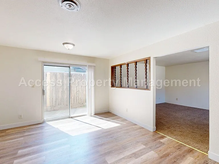 1516 Floyd Ave — Photo 15