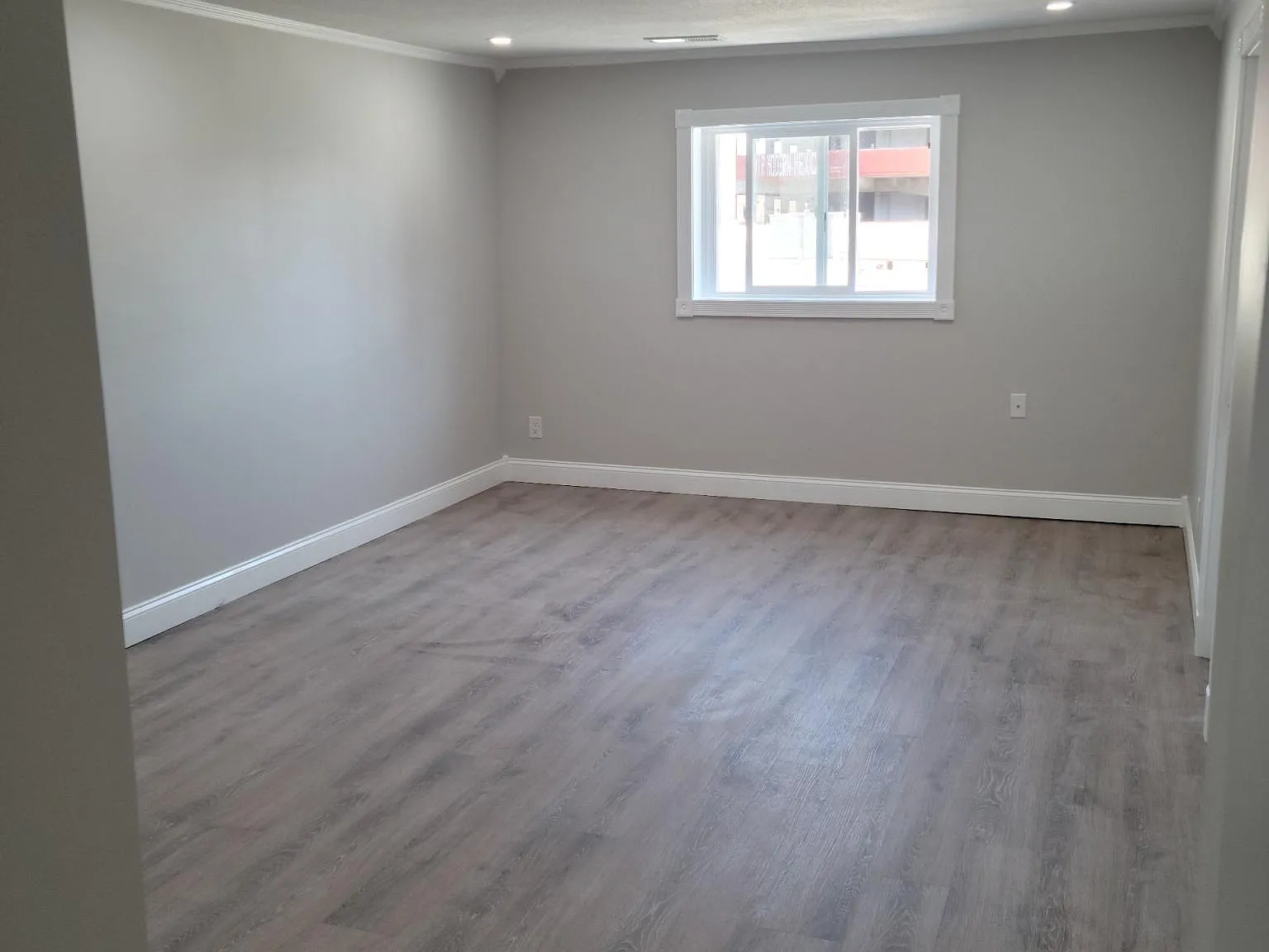 2 bed, 850 sqft, $1,100 — Photo 4