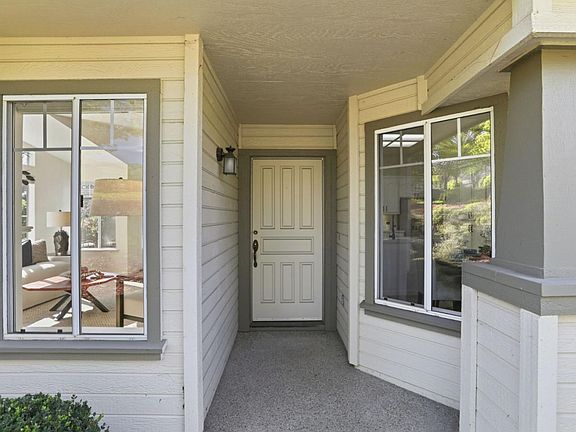 2nd image of 8611 Vineyard Ridge Pl