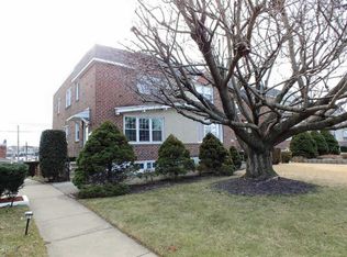 2039 Nester St, Philadelphia, PA 19115