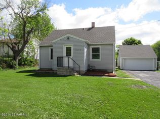 1075 Saint Paul Rd NE, Owatonna, MN 55060