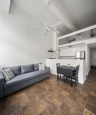 Rented by Keller Williams NYC | media 23