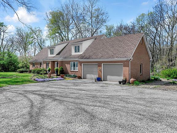 4th image of 1244 Lancaster Pike