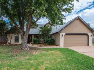 16708 Crest Valley, Edmond, OK 73012