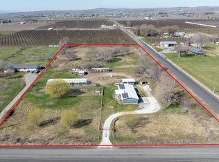 55306 N Whan Rd, Benton City, WA 99320