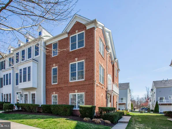 14907 Potomac Branch Dr, Woodbridge, VA 22191