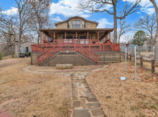 225 Oakwood Cir, Mabank, TX 75156