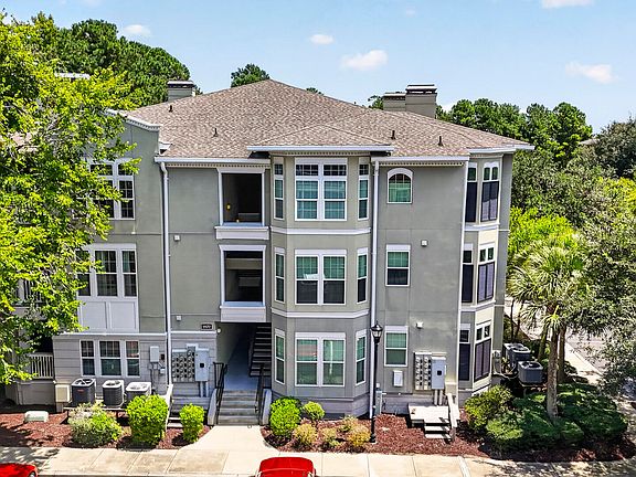 2nd image of 1636 Telfair Way