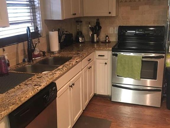 Beautiful updated kitchen.