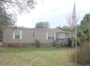 4236 W Meadow St, Homosassa, FL 34446