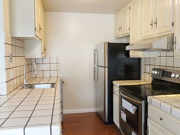 3rd image of 2929 Geary Blvd APT 3