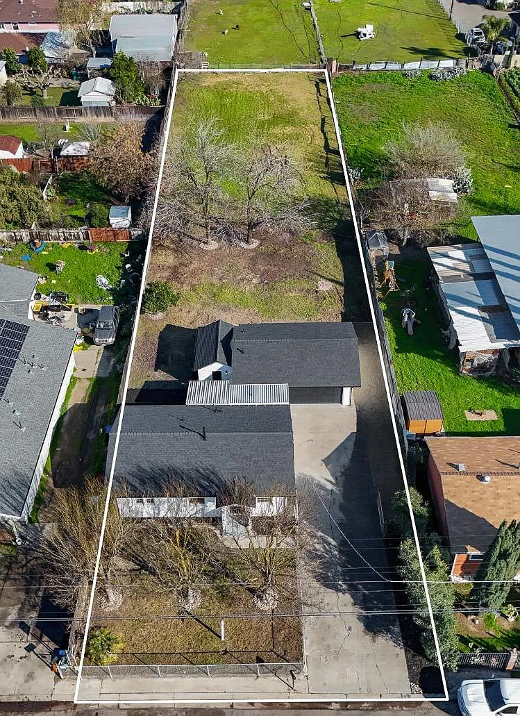 1928 S Olive Ave photo 1