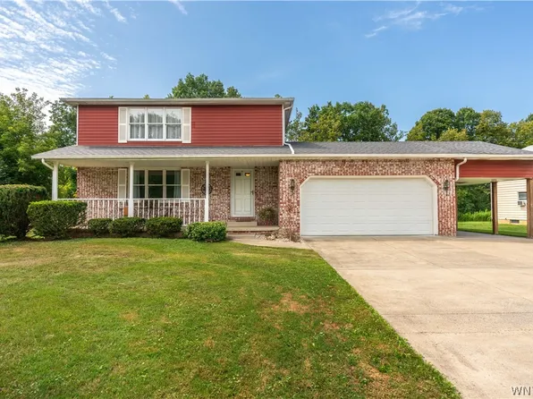 20 Glendale Ter, Orchard Park, NY 14127