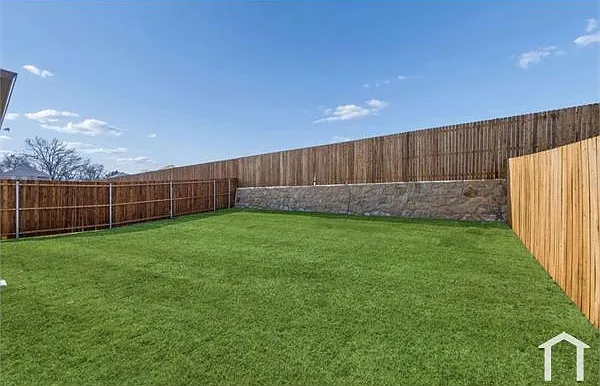 110 Greenbriar Dr — Photo 27