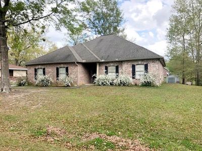 102 Summit Dr, Carriere, MS, 39426