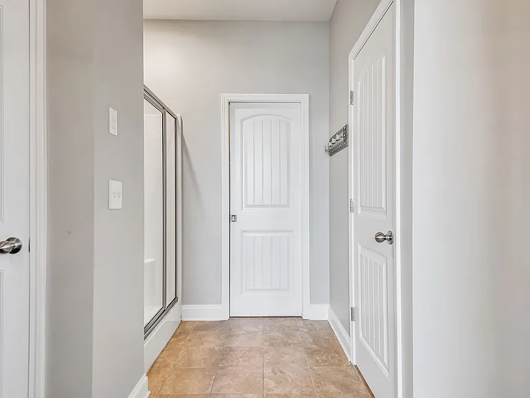1477 Channing Dr — Photo 27