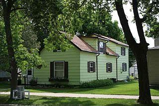 1st image of 307 Poplar Ave N