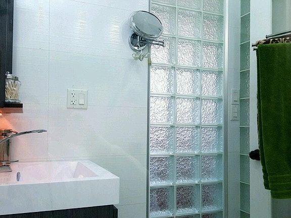 Modern Bath Ameneties