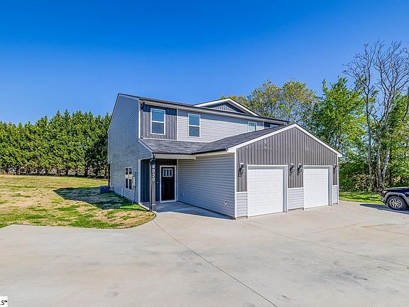 3rd image of 4048 Parris Bridge Rd #4050