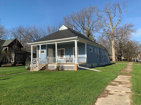 2nd image of 1102 Hill Ave