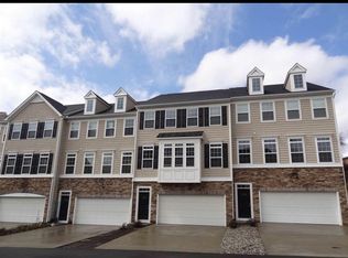 1417 Townhouse Way, Morgantown, WV 26505