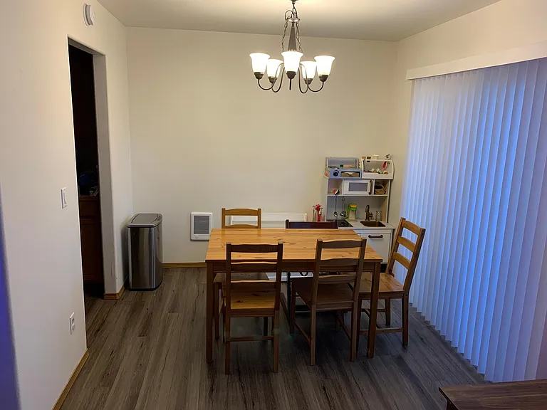 809 Pine Ave #A — Photo 3