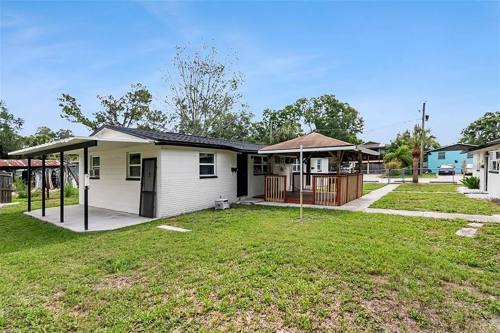 2 bed, 1.0 bath, 650 sqft, $1,650 — Photo 4