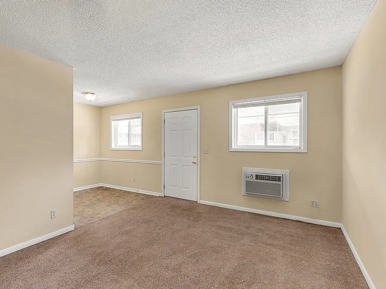 Redstone Commons — Photo 30