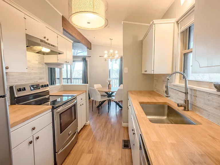 63 Hope Dr — Photo 4