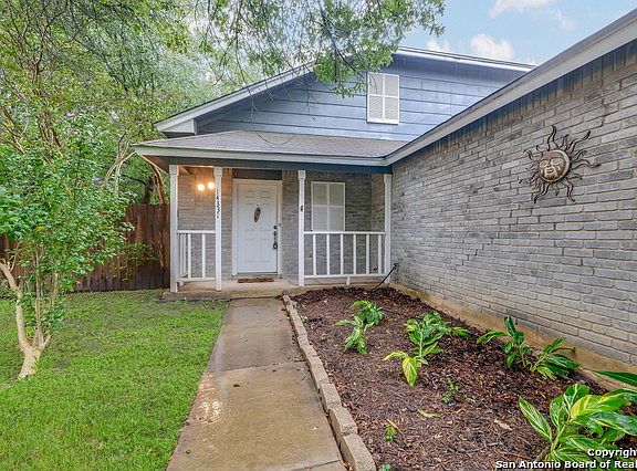 4th image of 14331 Bellcrest Dr