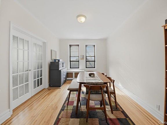 5th image of 43 Calton Road #4A