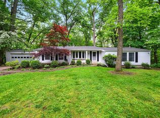 213 Kokosing Dr, Gambier, OH 43022