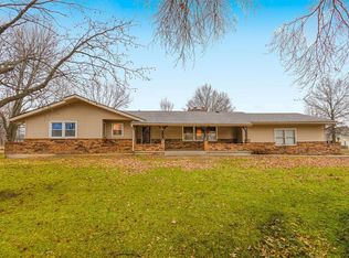 445 E Locust St, Drexel, MO 64742