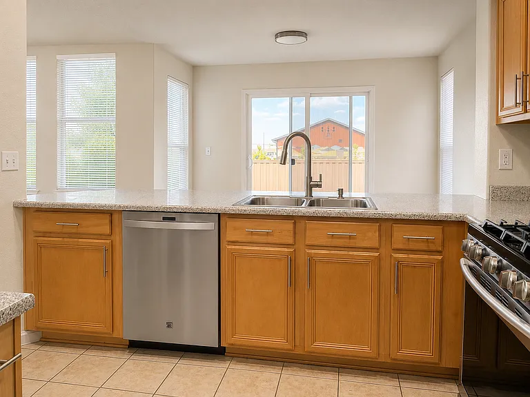 Kitchen, dining area