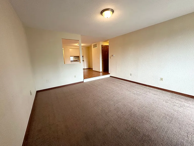 11990 SW Corby Dr #17 — Photo 10