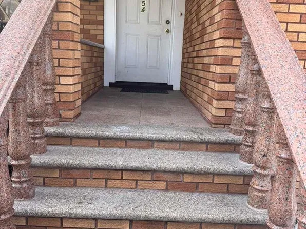 8854 75th St, Jamaica, NY 11421