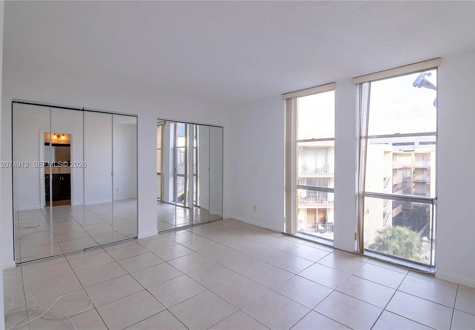 Casa Del Sol Condo — Photo 2