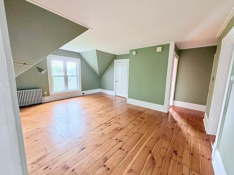 883 Union St #3 — Photo 4