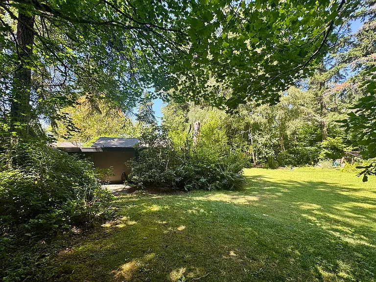 13807 Silven Ave NE #A — Photo 3