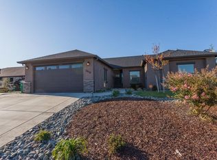 2610 Sapphire Ln, Anderson, CA 96007