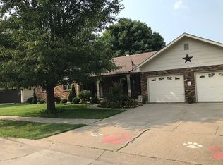 9 Eleanor Dr, Ottumwa, IA 52501