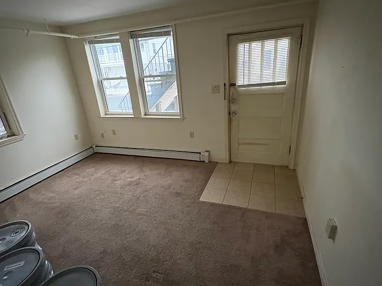 123 N Troy Ave #A-1 — Photo 3