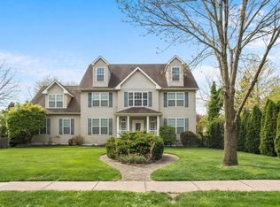 607 Dave Marion Rd, Toms River, NJ 08753